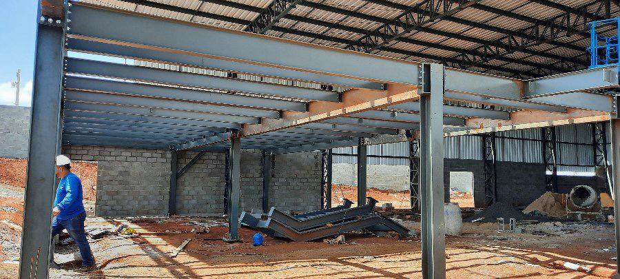 mezaninos metálicos para construção civil